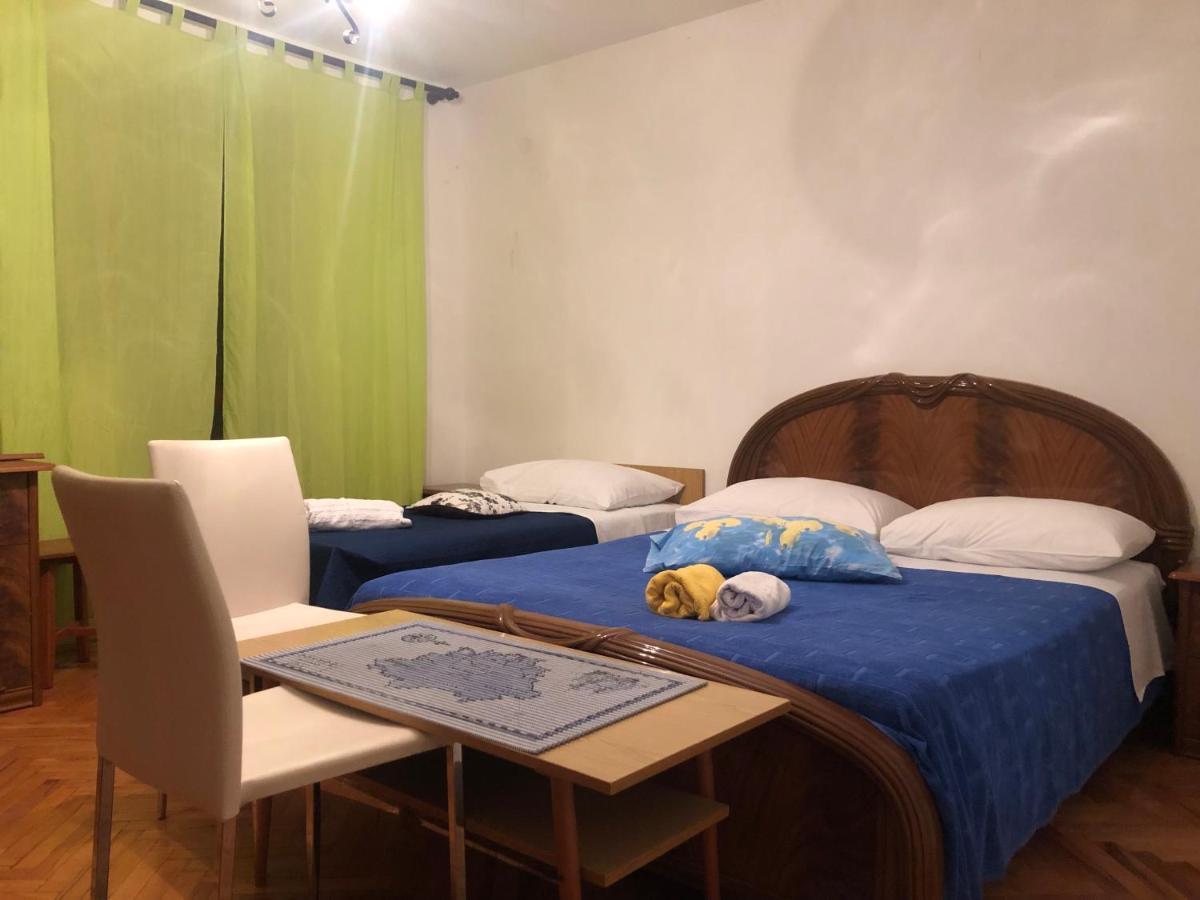 Nar Apartment Mrljane Bagian luar foto