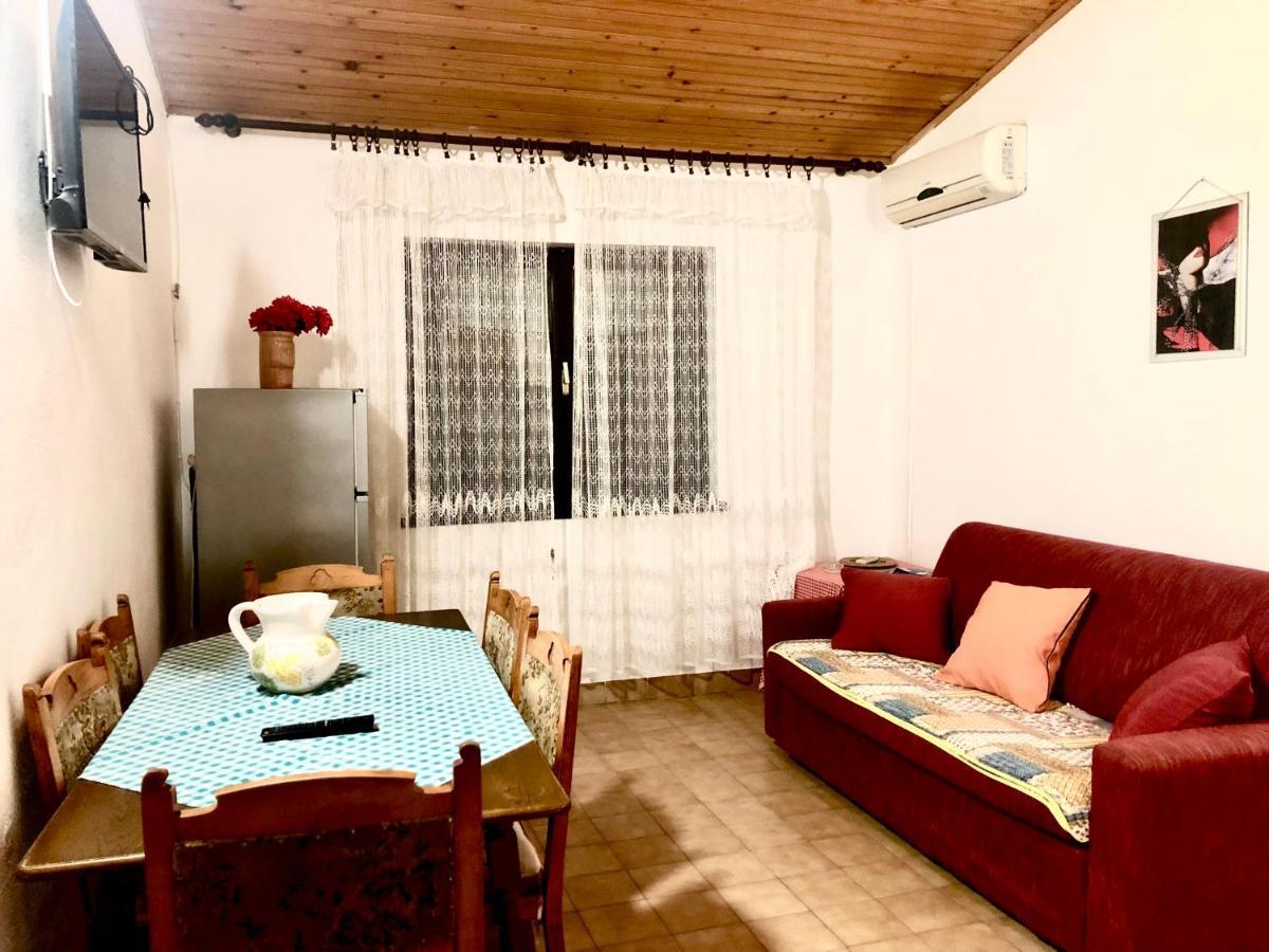 Nar Apartment Mrljane Bagian luar foto