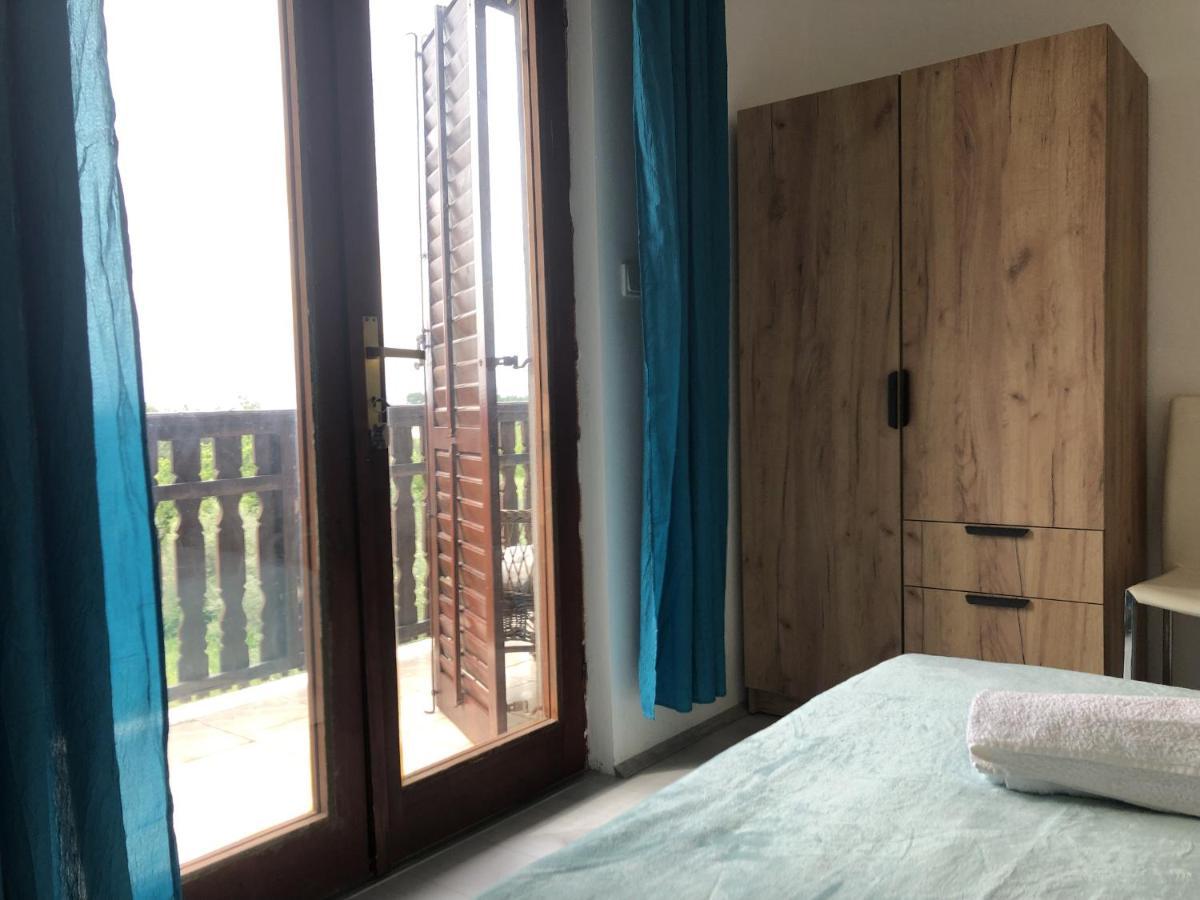 Nar Apartment Mrljane Bagian luar foto