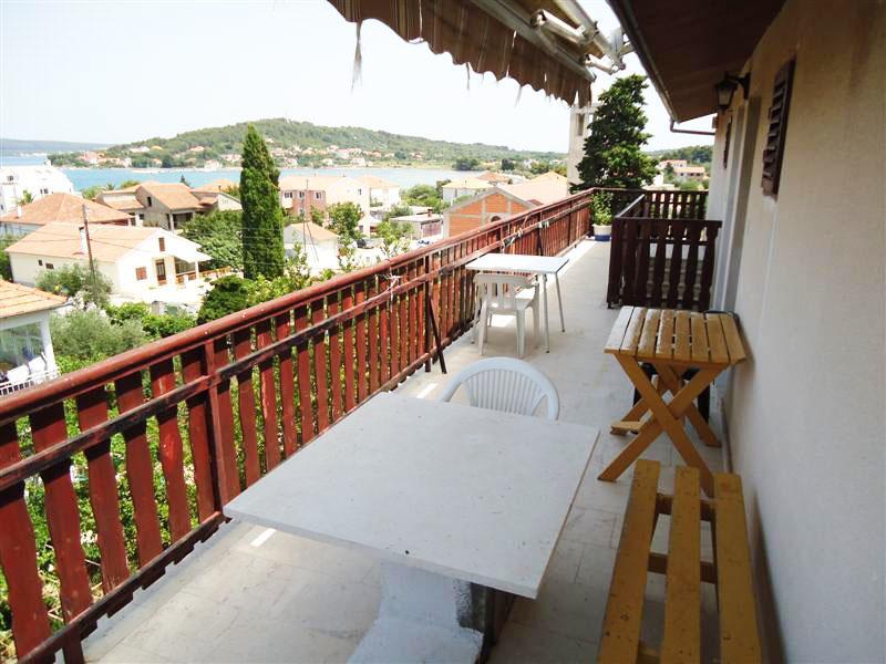 Nar Apartment Mrljane Bagian luar foto